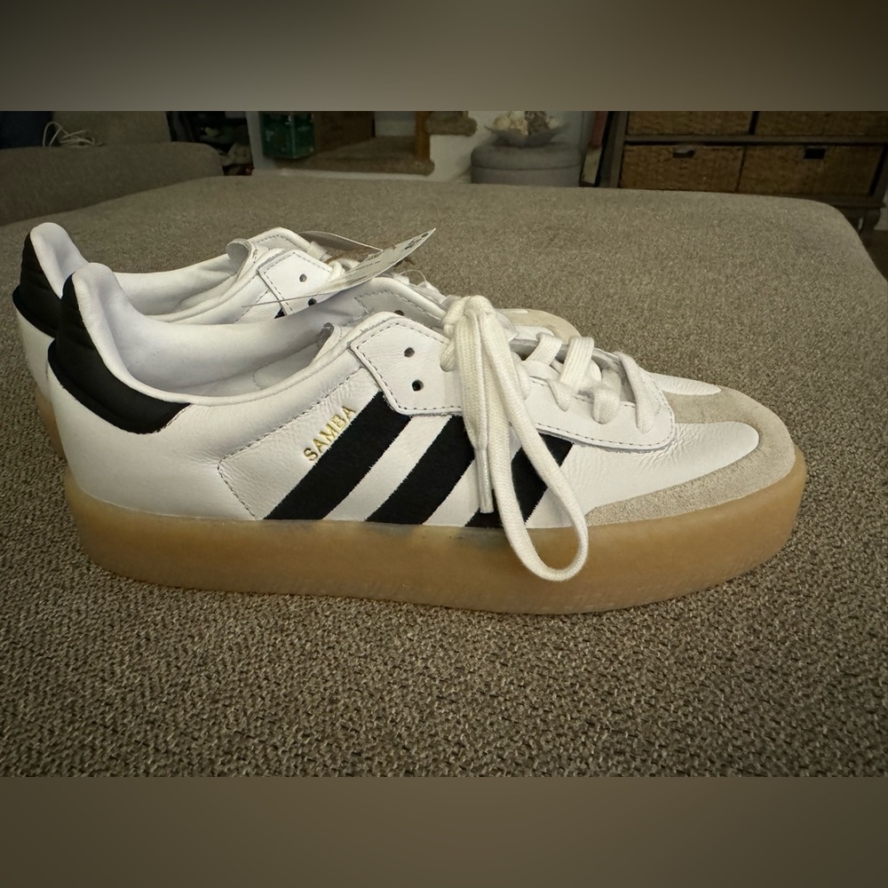 Women’s adidas Originals Sambae Sneakers